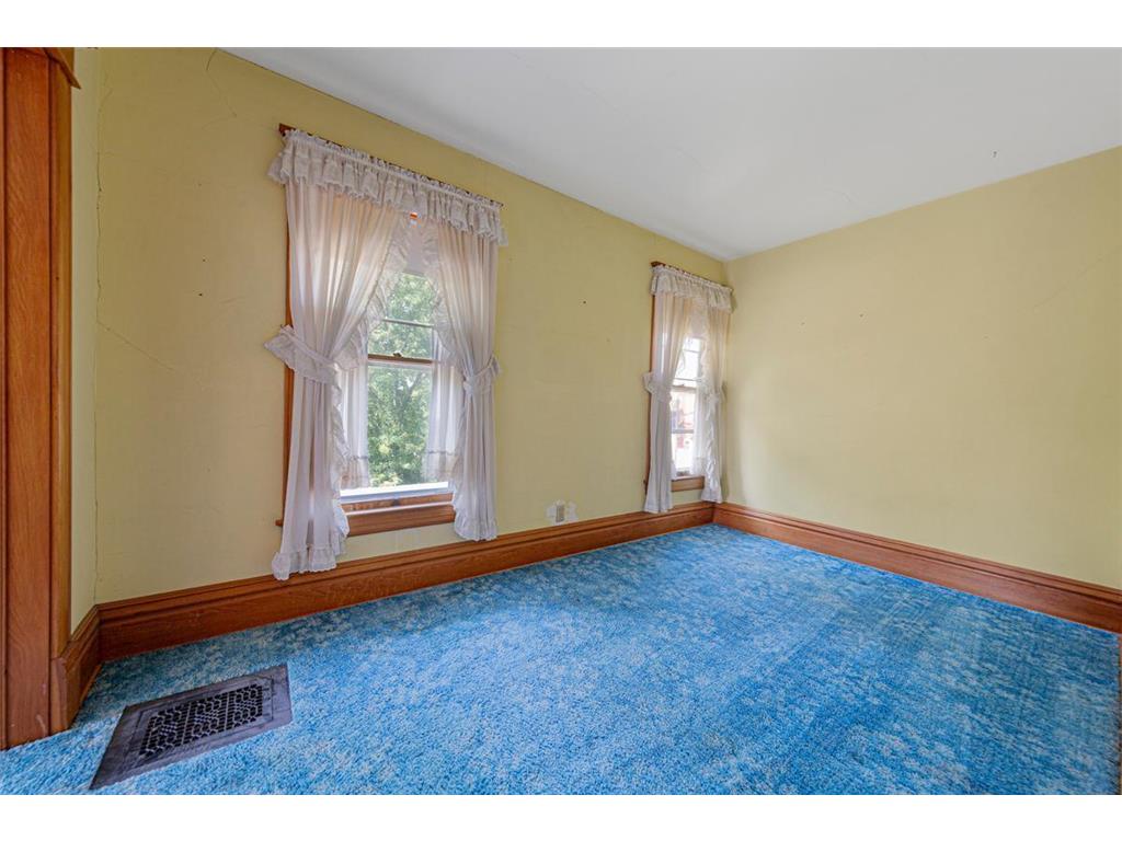 411 Washington Street Northfield MN 55057 6800145 image29