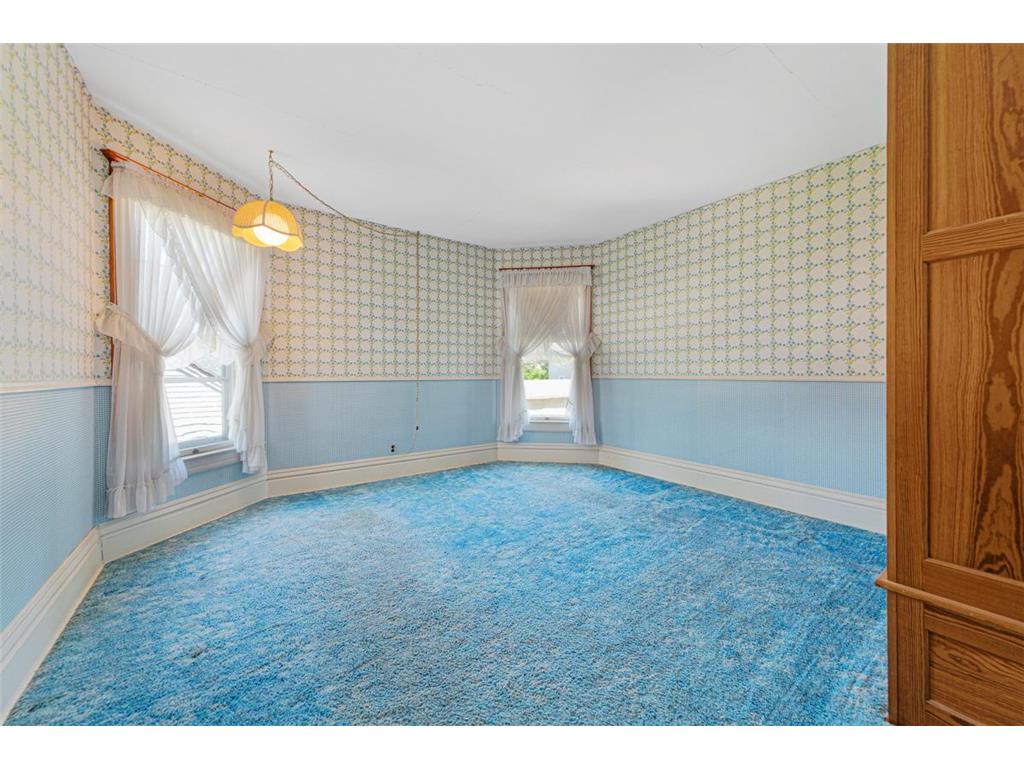 411 Washington Street Northfield MN 55057 6800145 image32