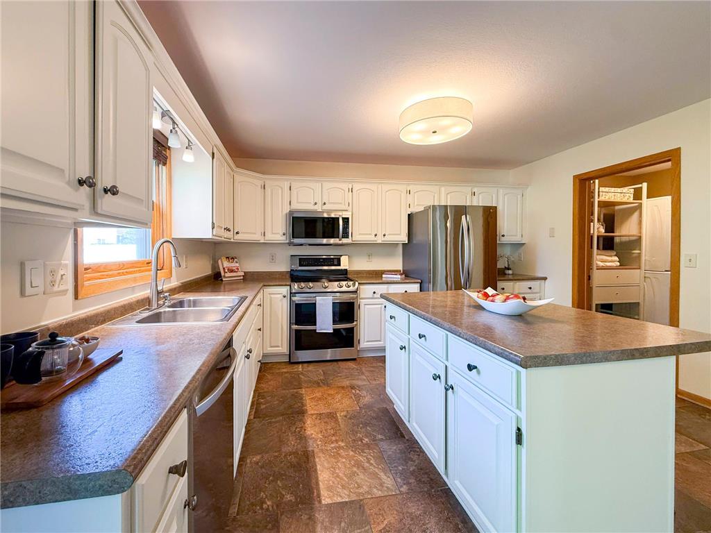 411 Waterview Lane NW Rochester MN 55901 7106766 image3