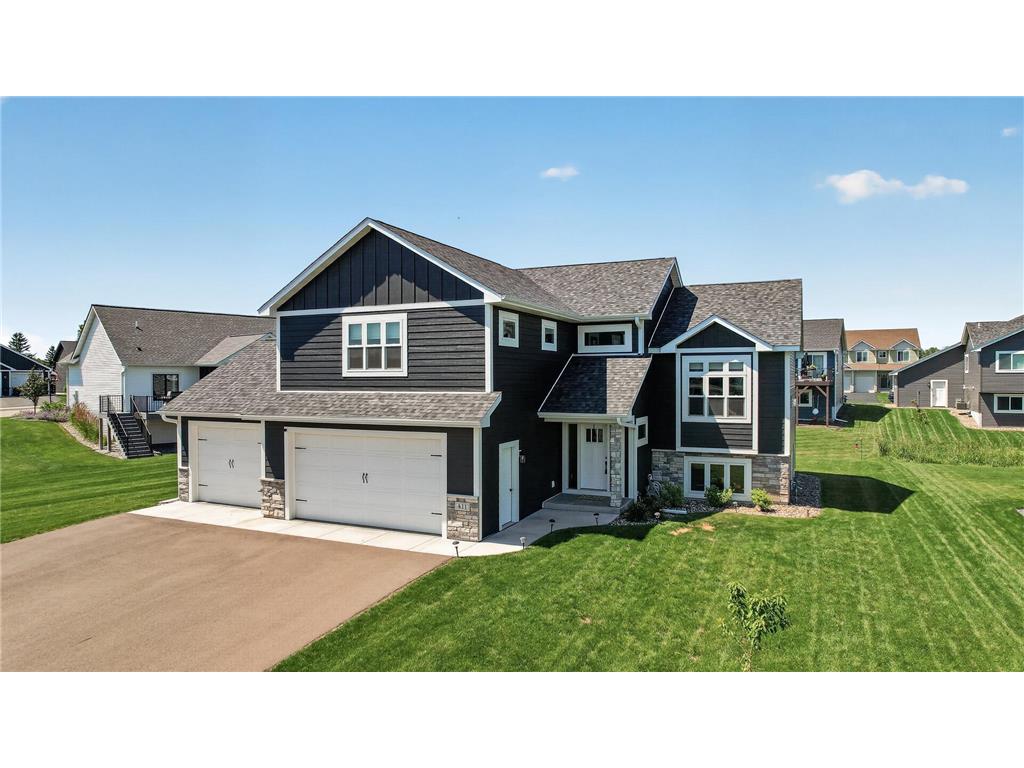 411 Westwood Drive River Falls WI 54022 7100640 image1