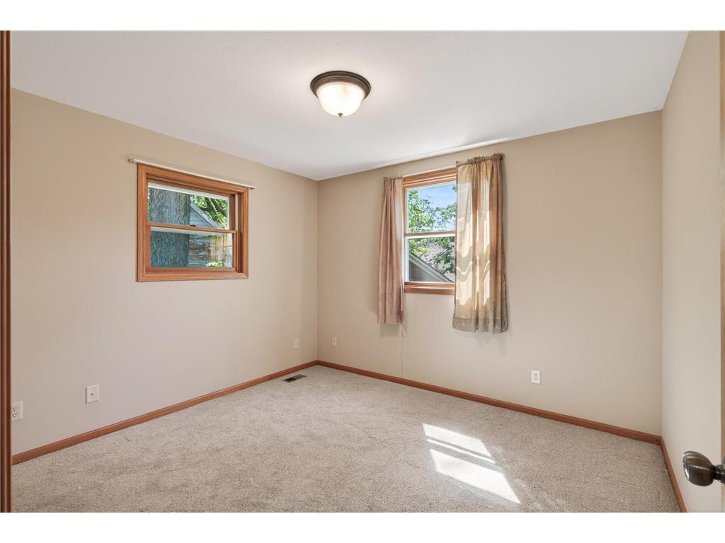 411 Young Street N Prescott WI 54021 7079670 image15