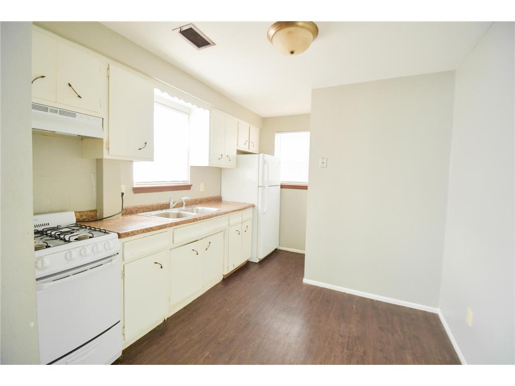 4110 Lake Breeze Avenue Brooklyn Center MN 55429 - Twin Lake 7007934 image4