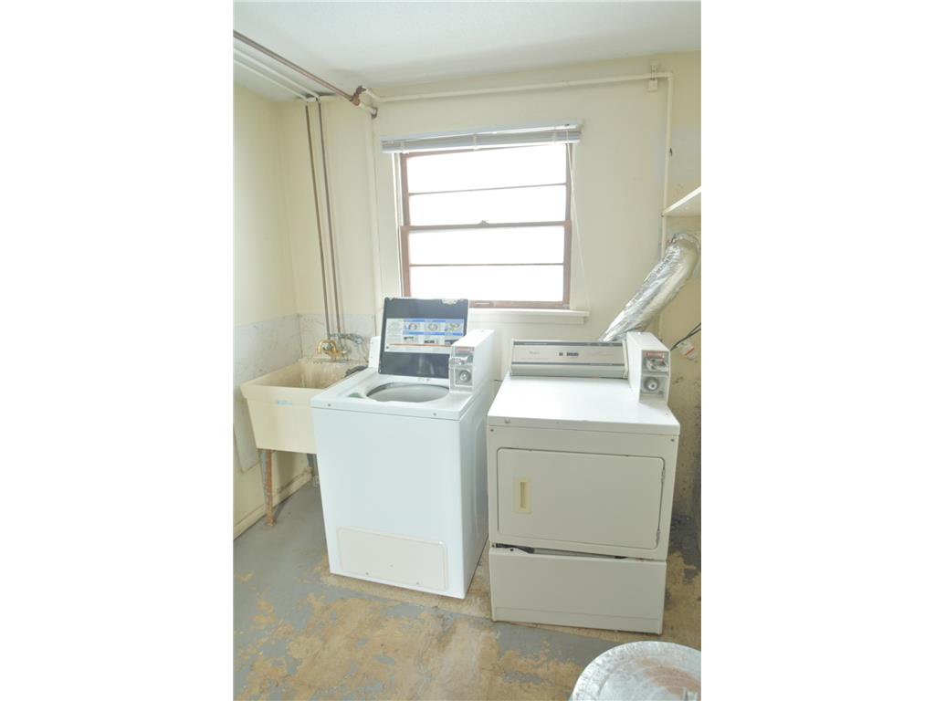 4110 Lake Breeze Avenue Brooklyn Center MN 55429 - Twin Lake 7007934 image5