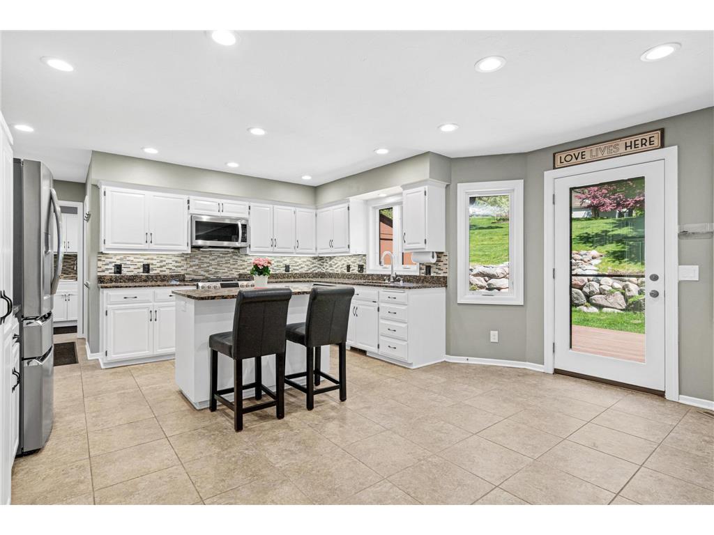 4110 Minnesota Lane N Plymouth MN 55446 7031235 image3