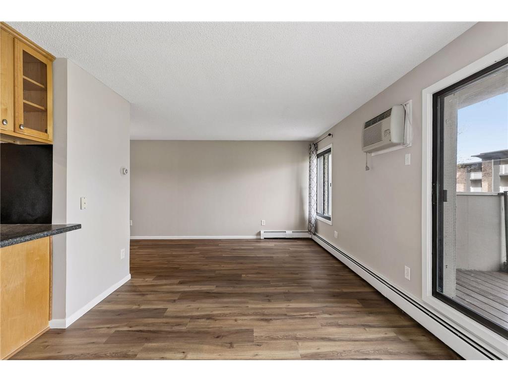 4110 Rahn Road #121 Eagan MN 55122 7058540 image15