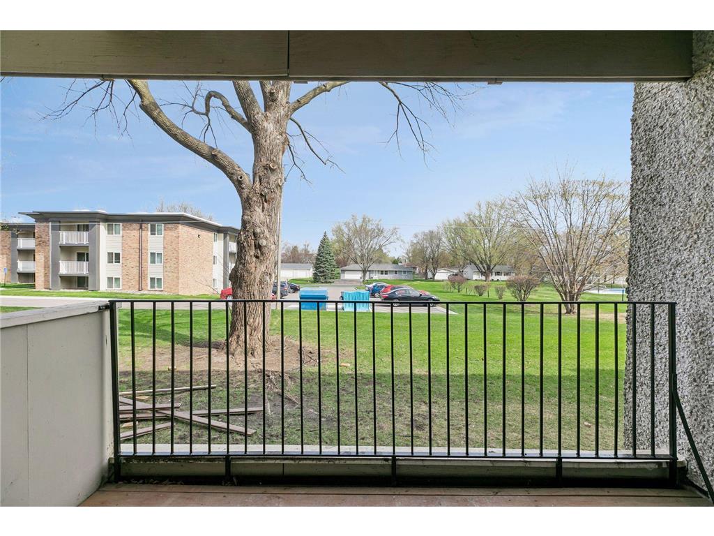 4110 Rahn Road #121 Eagan MN 55122 7058540 image17
