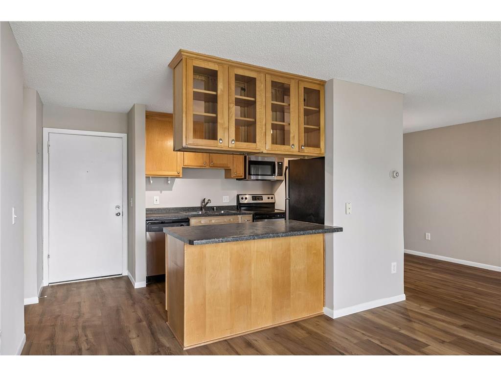 4110 Rahn Road #121 Eagan MN 55122 7058540 image5