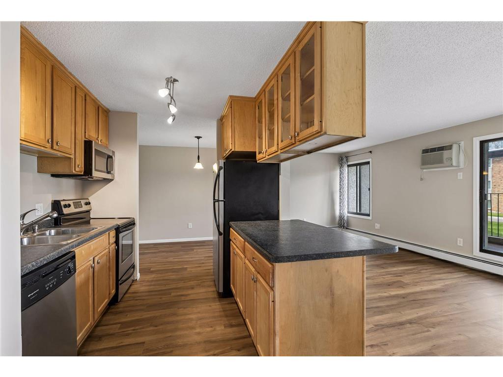 4110 Rahn Road #121 Eagan MN 55122 7058540 image6