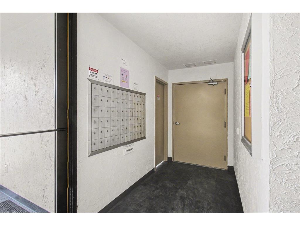 4110 Rahn Road #201 Eagan MN 55122 6820417 image21