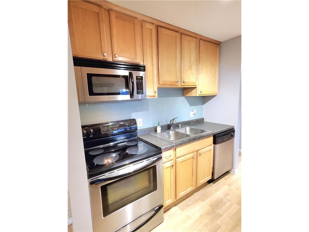 4110 Rahn Road #215 Eagan MN 55122 6632192 image8