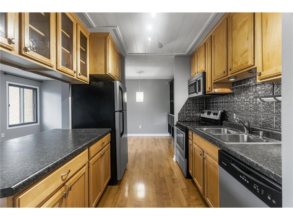 4110 Rahn Road #223 Eagan MN 55122 7077671 image2
