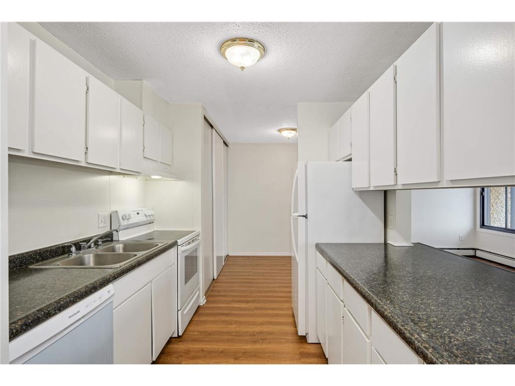 4110 Rahn Road #317 Eagan MN 55122 7024354 image11