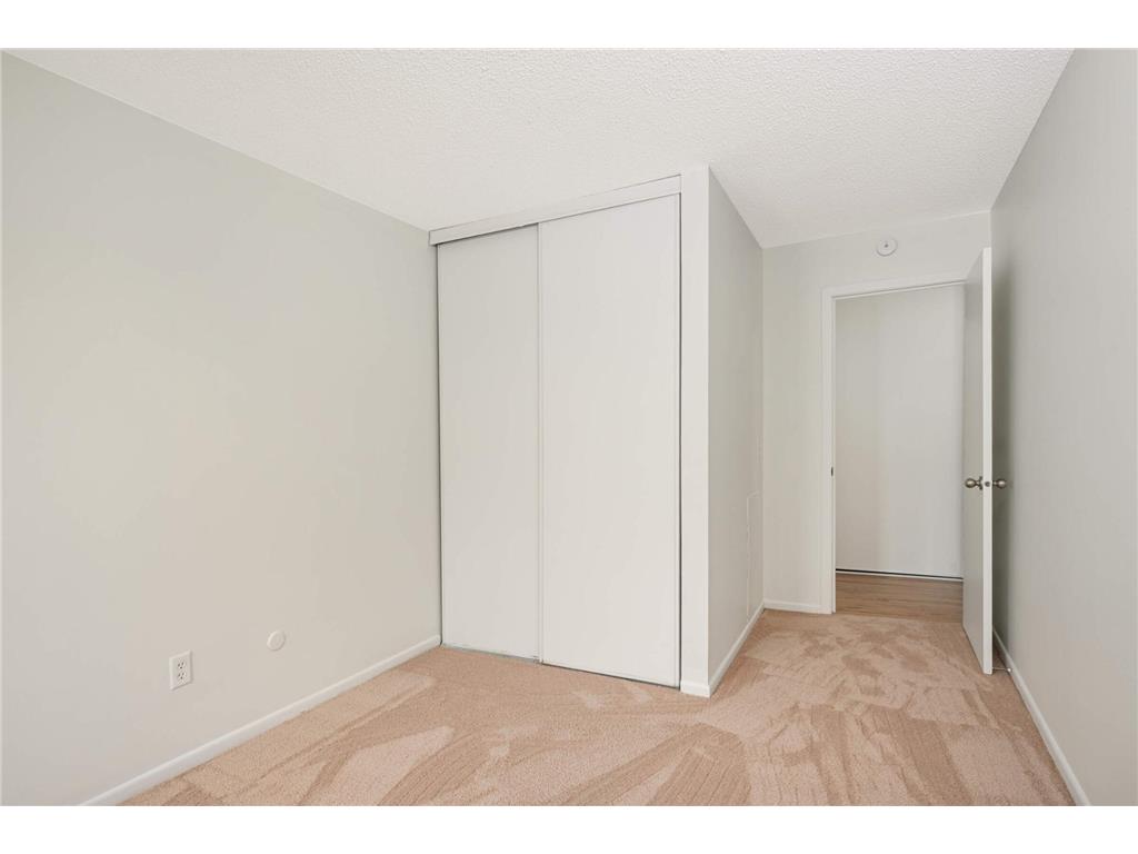 4110 Rahn Road #317 Eagan MN 55122 7024354 image14