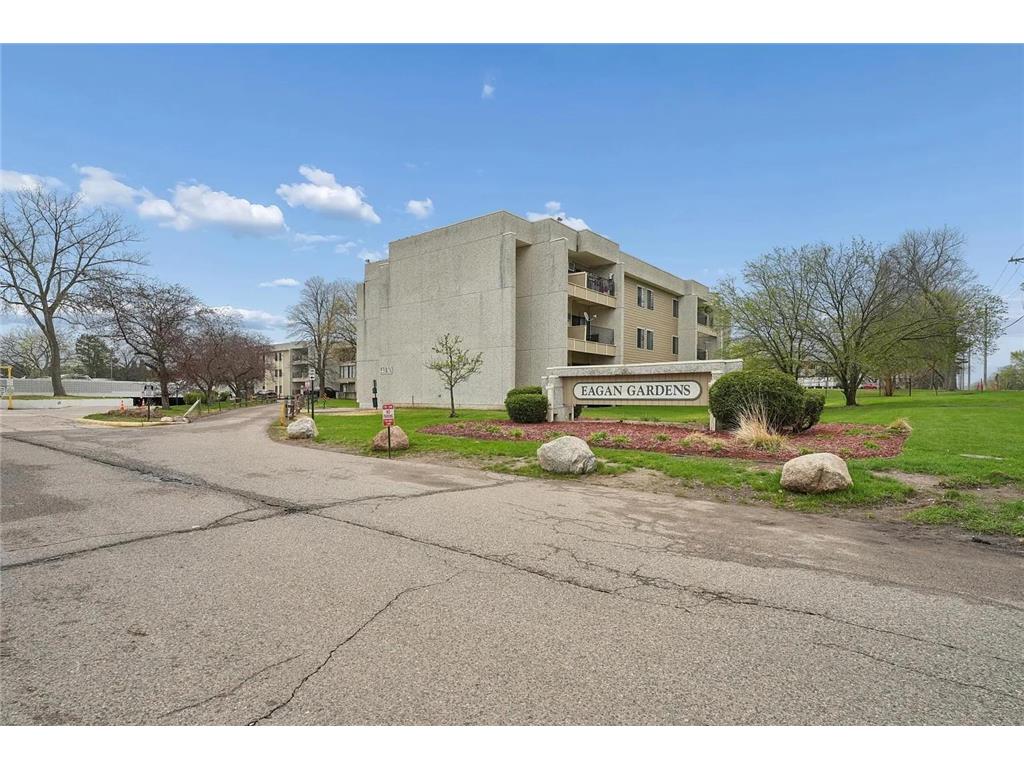 4110 Rahn Road #323 Eagan MN 55122 7076926 image2