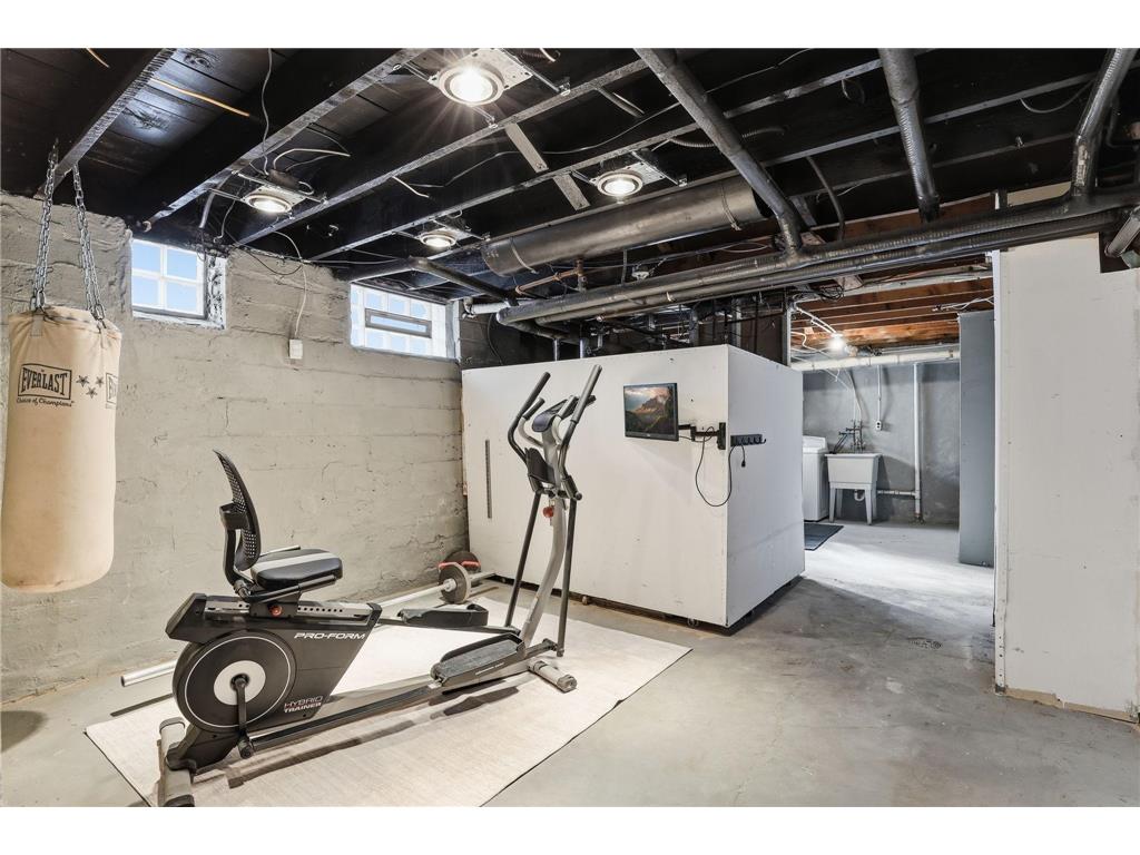 4111 Pillsbury Avenue S Minneapolis MN 55409 6826257 image27