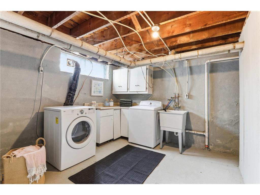 4111 Pillsbury Avenue S Minneapolis MN 55409 6826257 image28