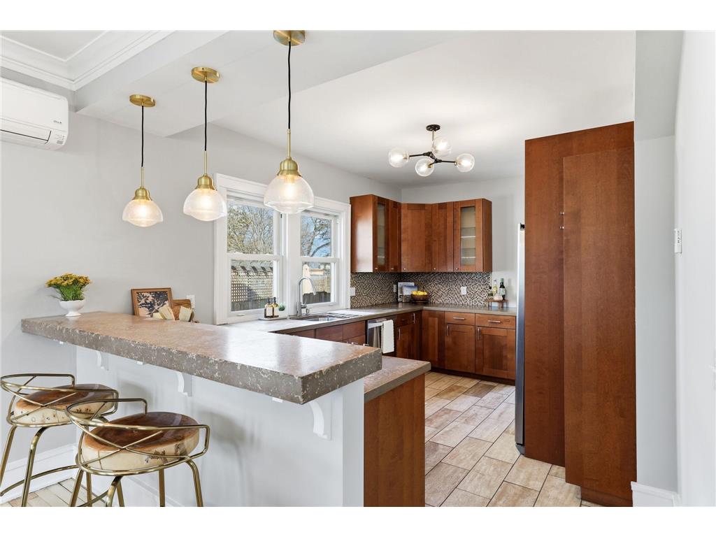 4111 Pillsbury Avenue S Minneapolis MN 55409 6826257 image9