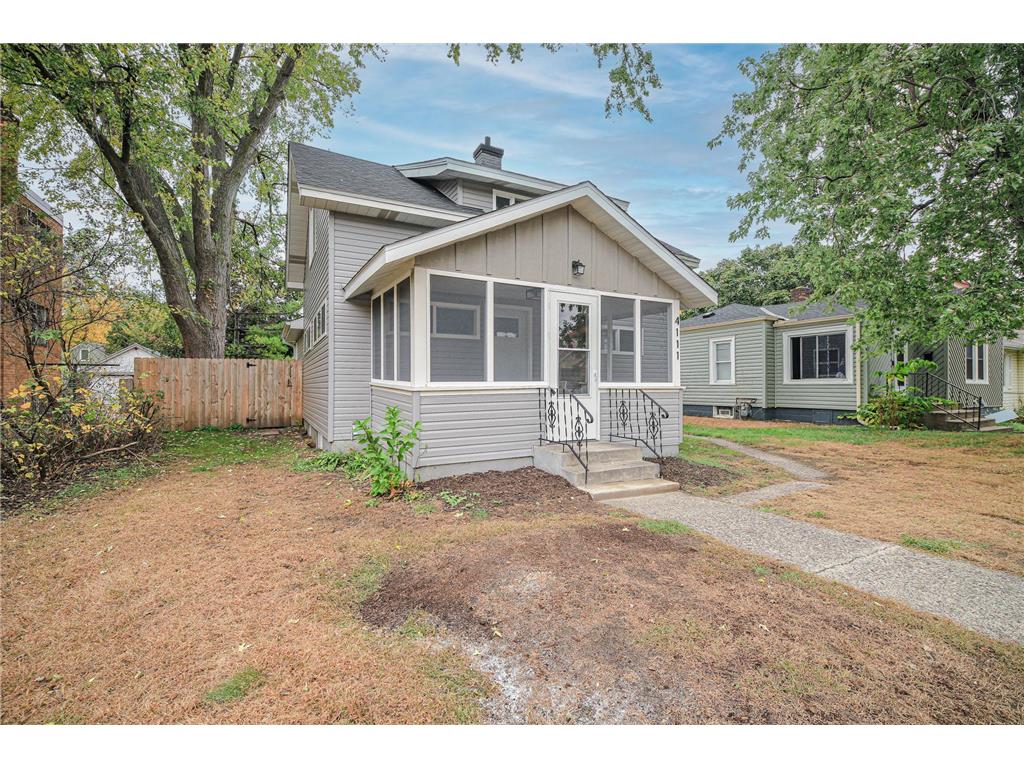 4111 Thomas Avenue N Minneapolis MN 55412 7039213 image1