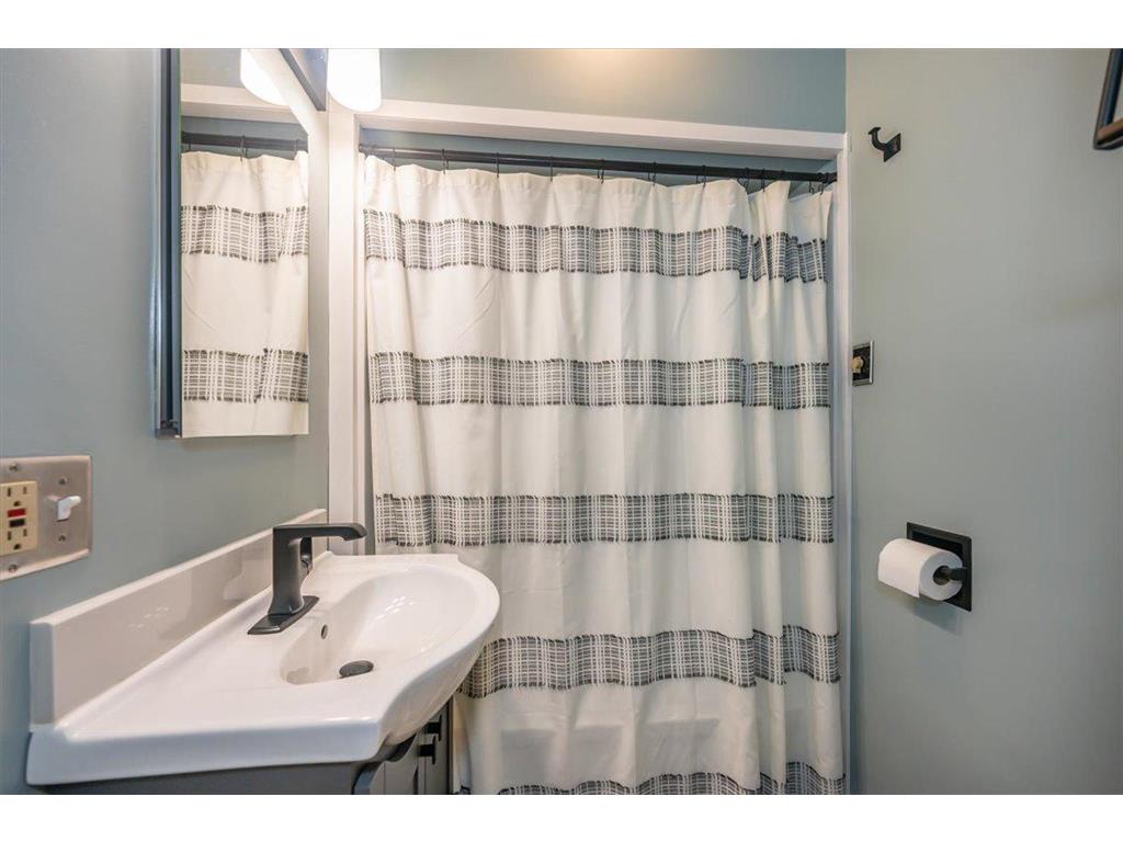 4111 W Arrowhead Rd Duluth MN 55811 6794494 image18