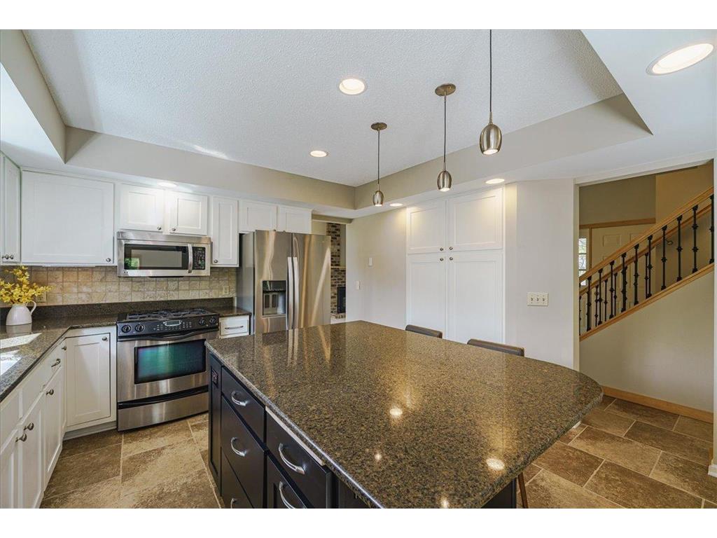 4112 Havenhill Circle Eagan MN 55123 7066123 image11