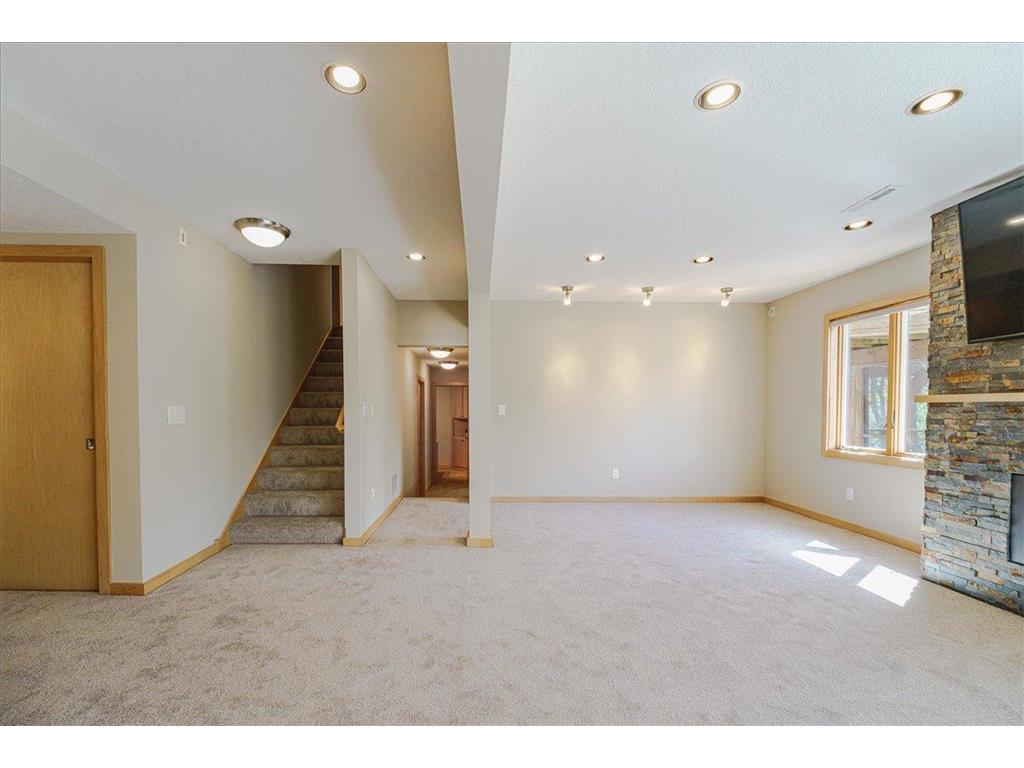 4112 Havenhill Circle Eagan MN 55123 7066123 image34