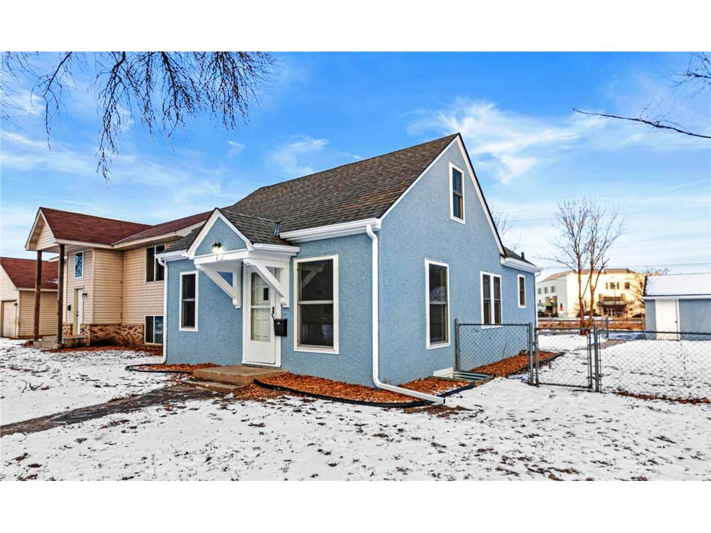 4112 Perry Avenue N Robbinsdale MN 55422 6650423 image1