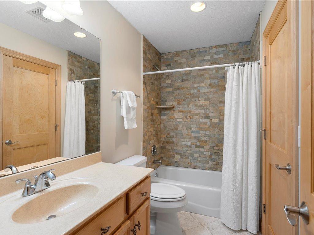 4112 Regent Avenue N Robbinsdale MN 55422 7062590 image17