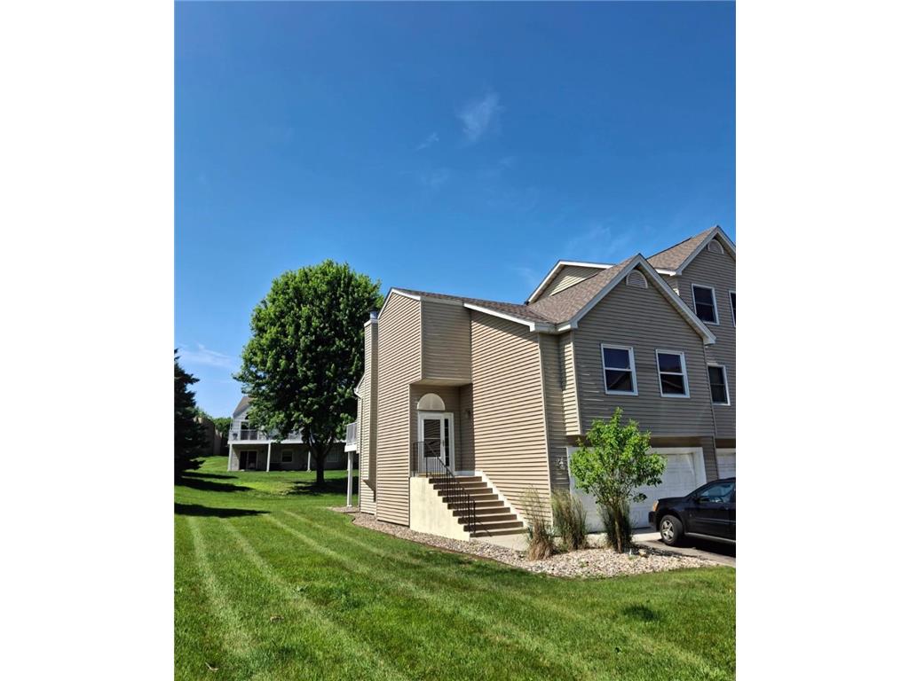 4112 S Meadowlark Road Eagan MN 55122 6755492 image1