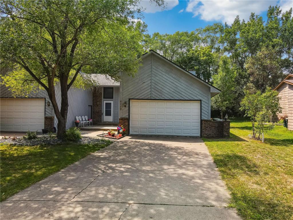 4113 Oxford Street N Shoreview MN 55126 6407479 image1