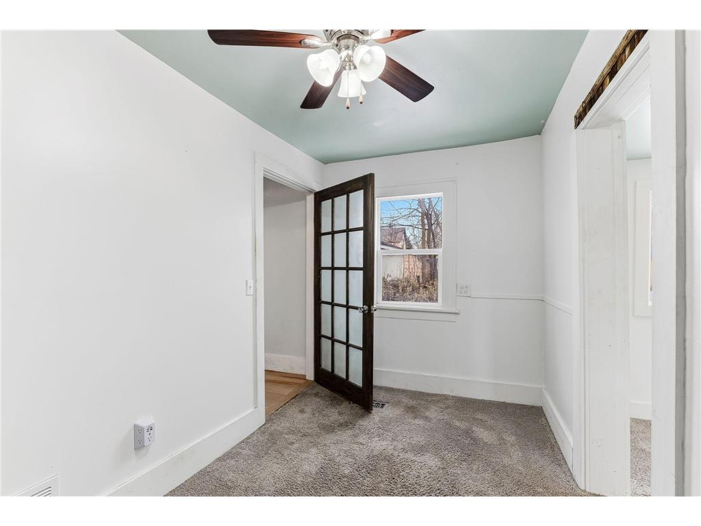 4114 Dupont Avenue N Minneapolis MN 55412 7008375 image10