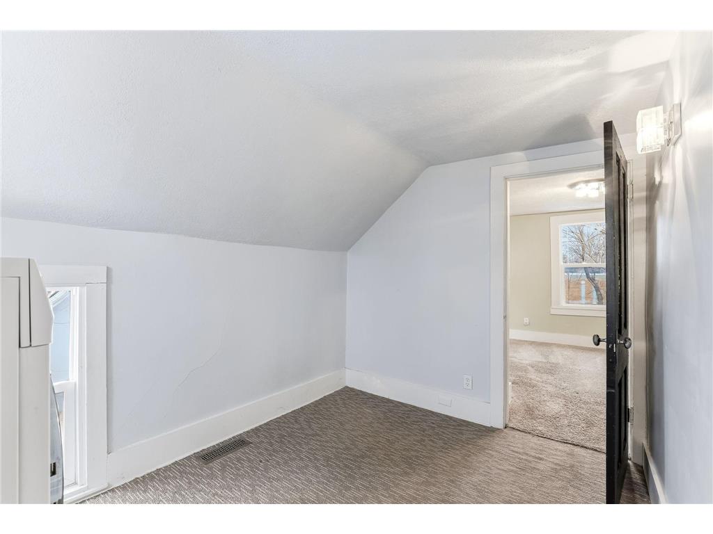 4114 Dupont Avenue N Minneapolis MN 55412 7008375 image12