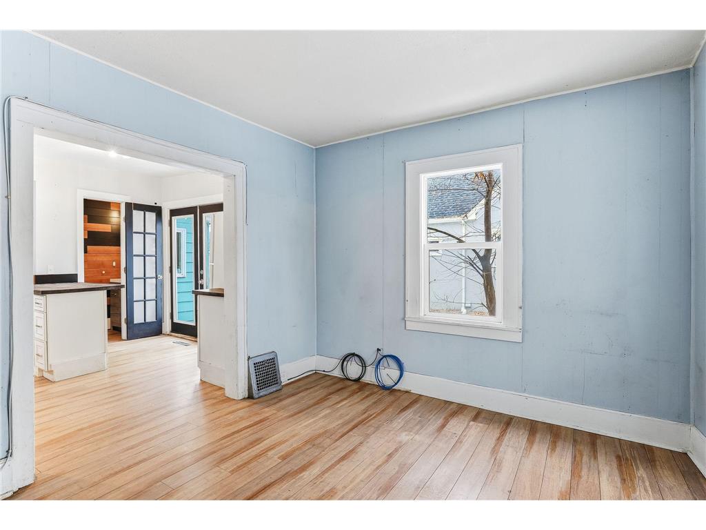 4114 Dupont Avenue N Minneapolis MN 55412 7008375 image4