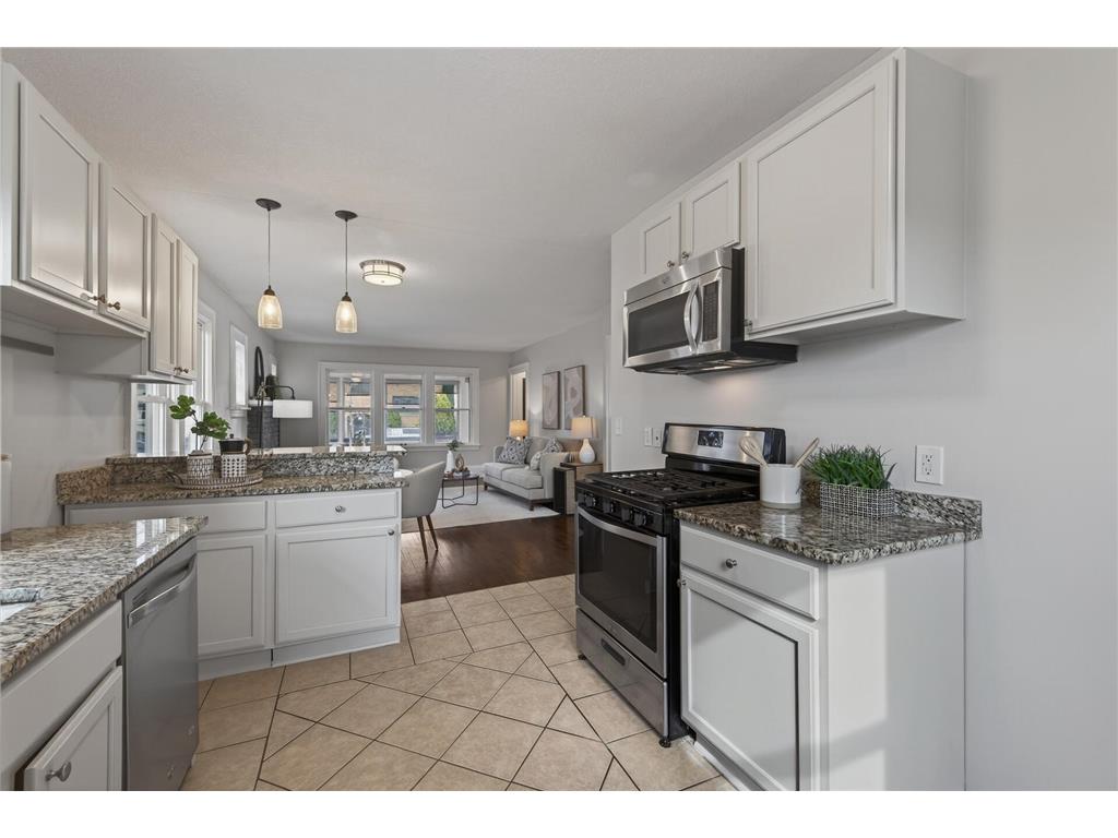 4115 Chicago Avenue Minneapolis MN 55407 7087183 image15