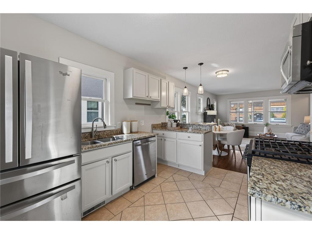 4115 Chicago Avenue Minneapolis MN 55407 7087183 image16
