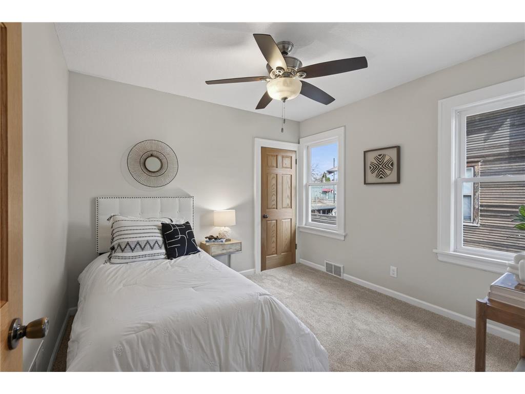 4115 Chicago Avenue Minneapolis MN 55407 7087183 image17