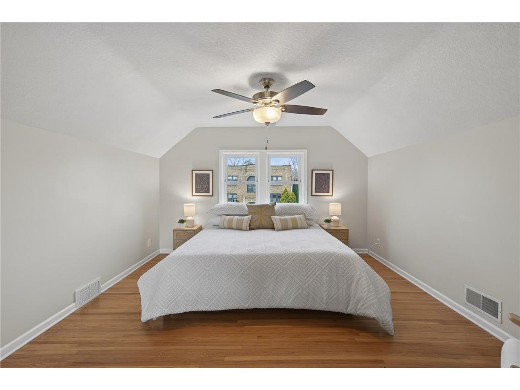 4115 Chicago Avenue Minneapolis MN 55407 7087183 image21