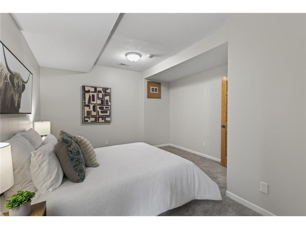 4115 Chicago Avenue Minneapolis MN 55407 7087183 image27