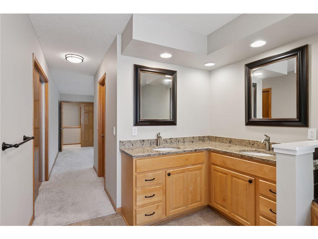 4116 N River Run Savage MN 55378 - Credit River 6753832 image30