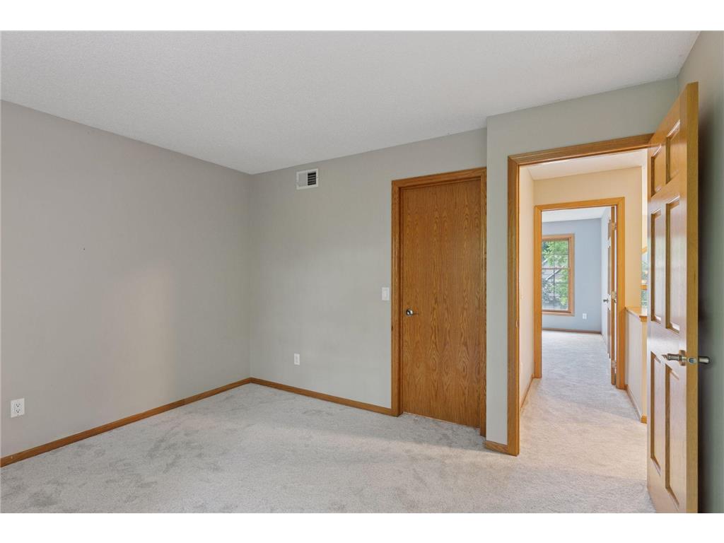 4116 N River Run Savage MN 55378 - Credit River 6753832 image36