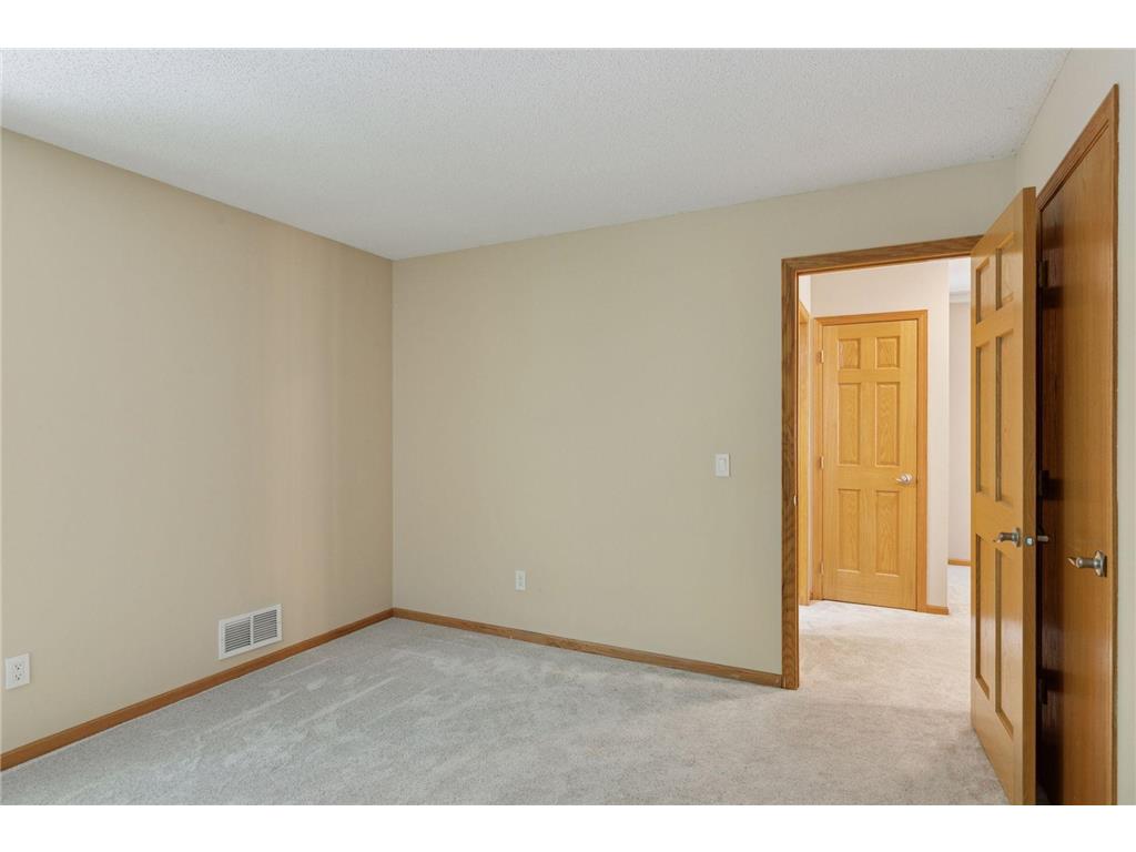 4116 N River Run Savage MN 55378 - Credit River 6753832 image38