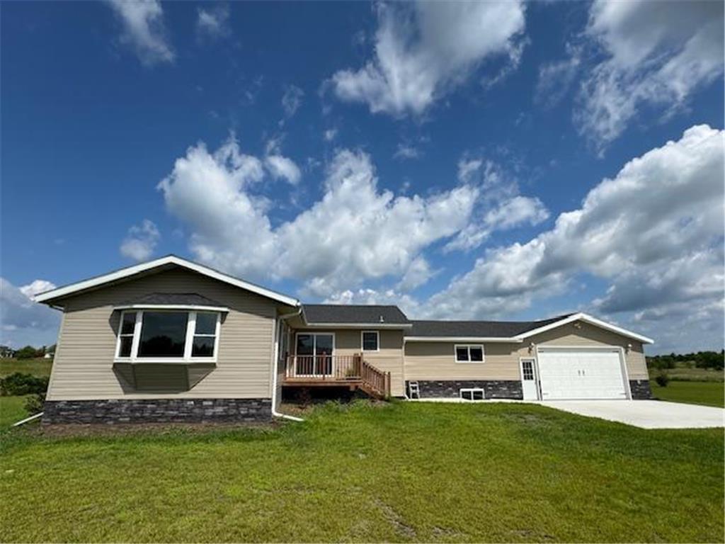 41165 427th Street Perham MN 56573 6678547 image1