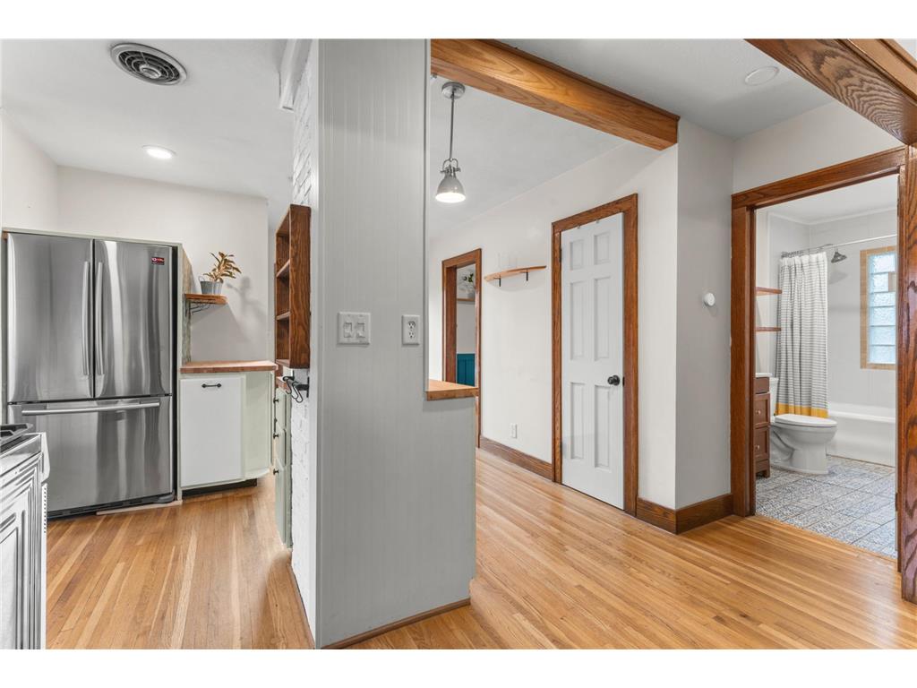 4117 27th Avenue S Minneapolis MN 55406 7089963 image10