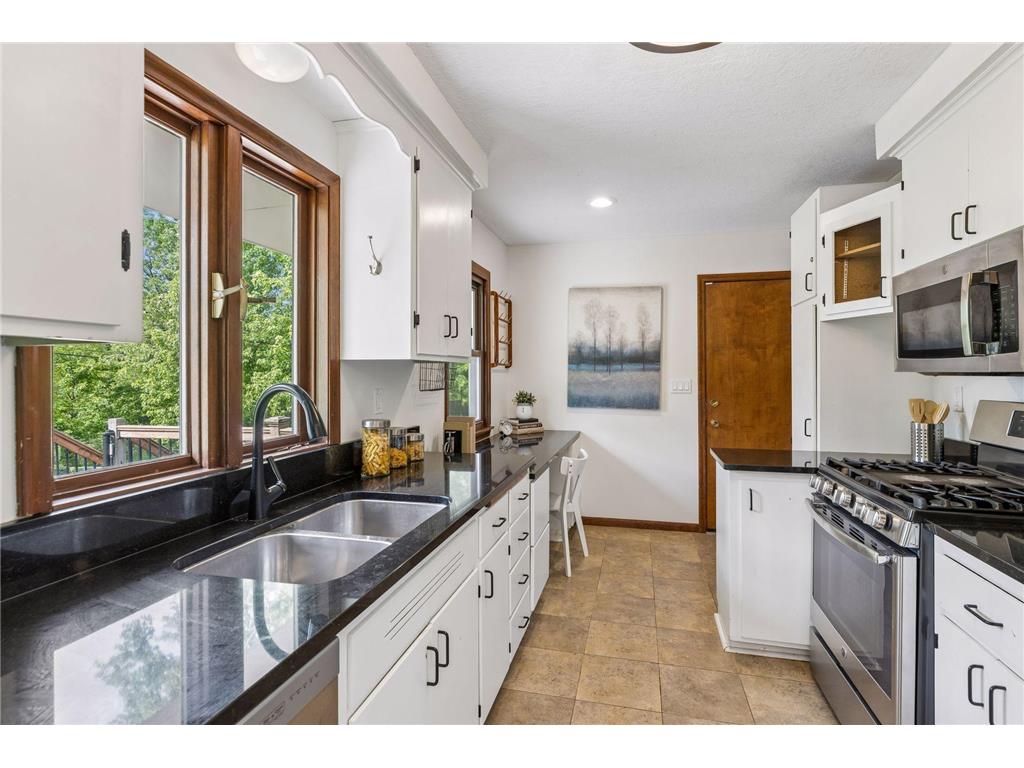 4117 Poplar Bridge Road Bloomington MN 55437 7080641 image10