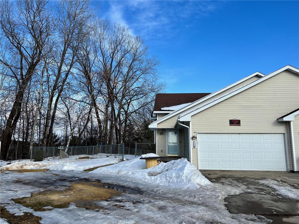 411A Dakota Court N, Woodville, WI 54028 MLS 6334650 Edina Realty