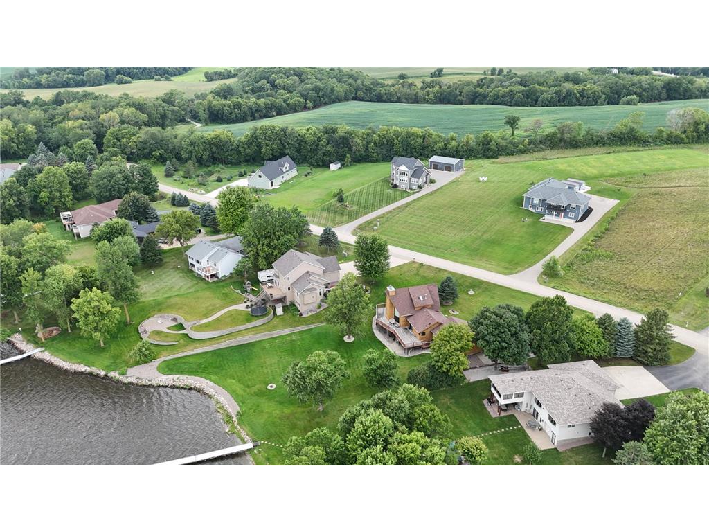 411X Wells Lake Ct Drive Faribault MN 55021 6787899 image3