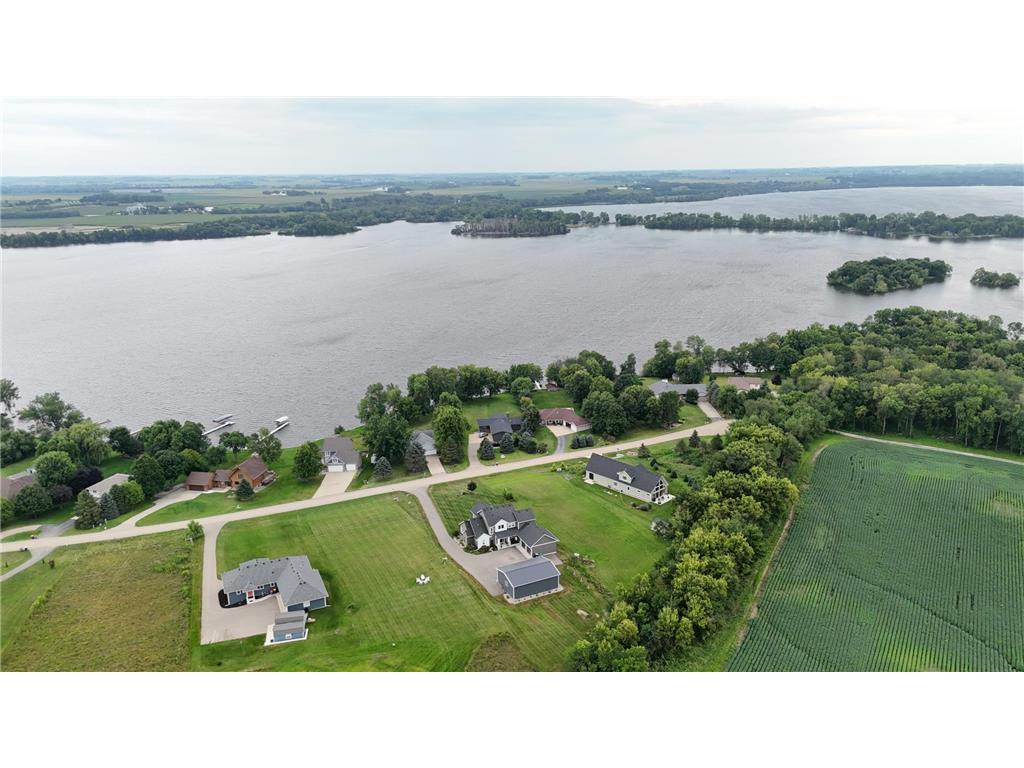 411X Wells Lake Ct Drive Faribault MN 55021 6787899 image5