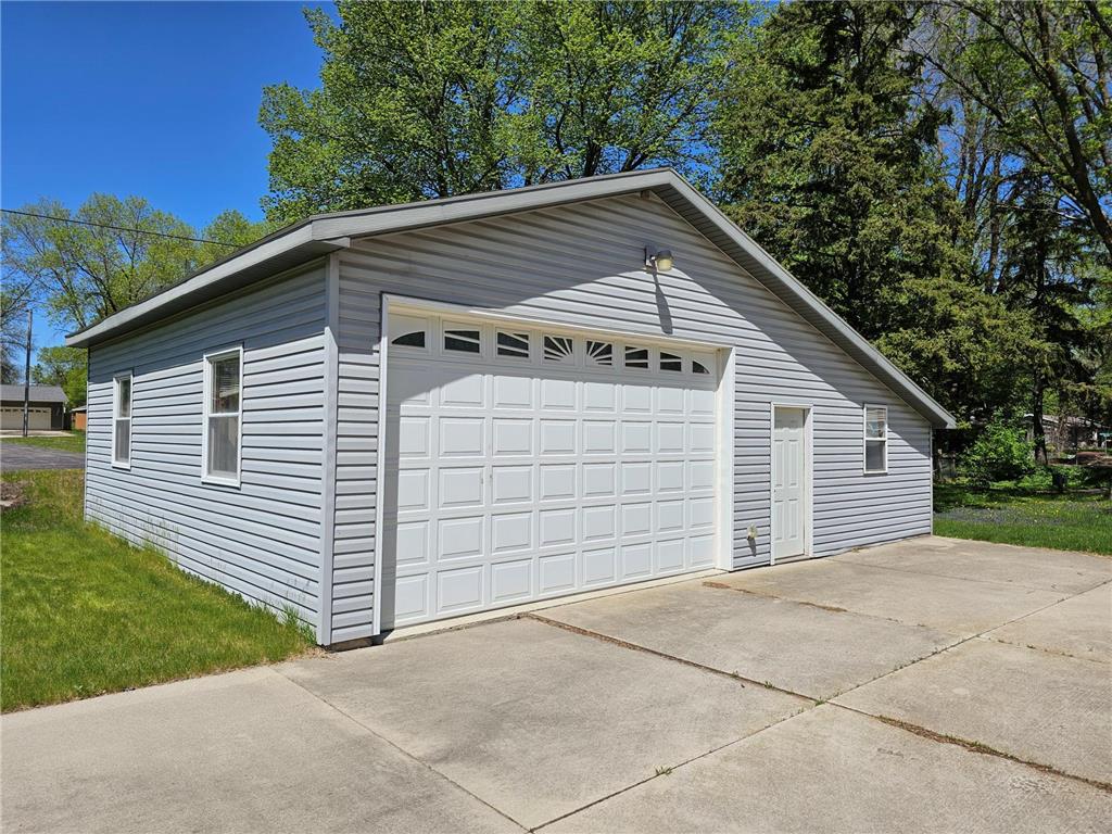 412 14th Street SE Willmar MN 56201 7104814 image10