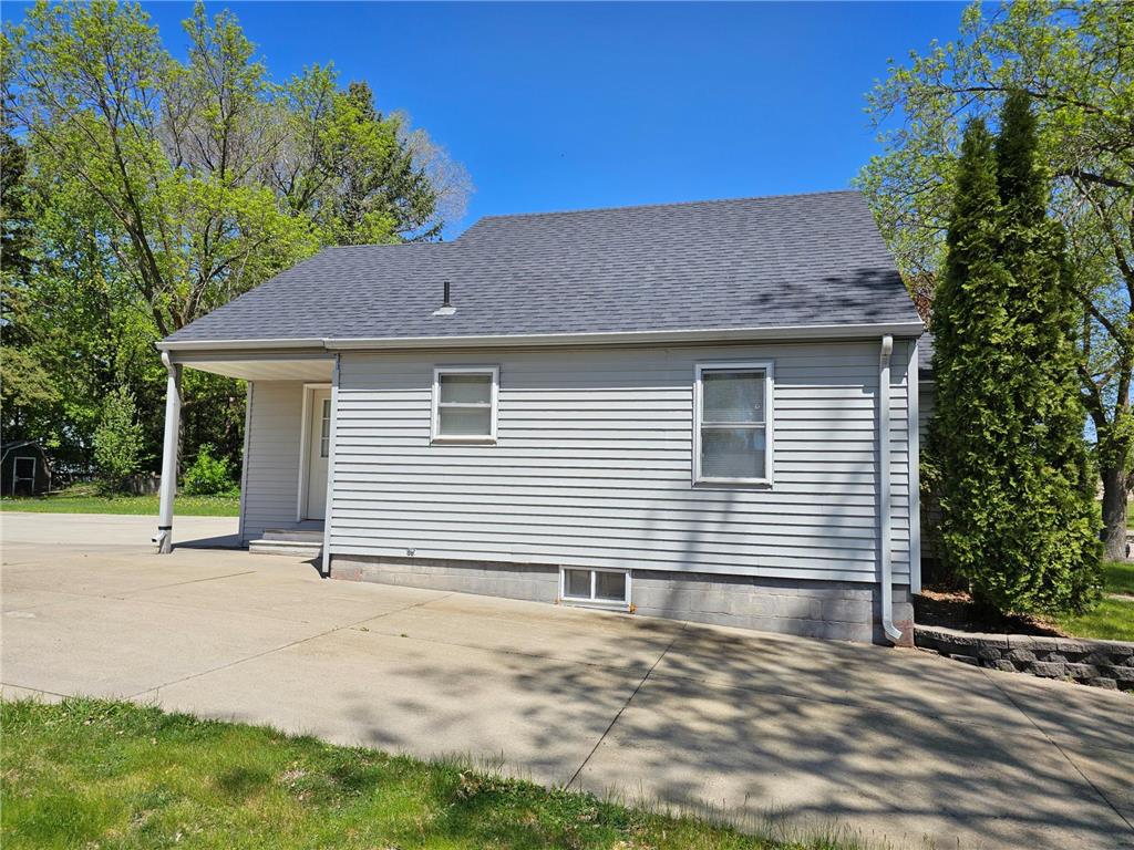 412 14th Street SE Willmar MN 56201 7104814 image11