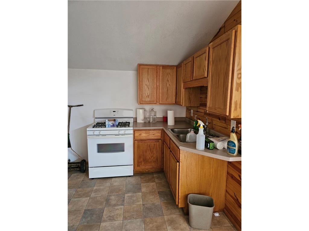 412 14th Street SE Willmar MN 56201 7104814 image12