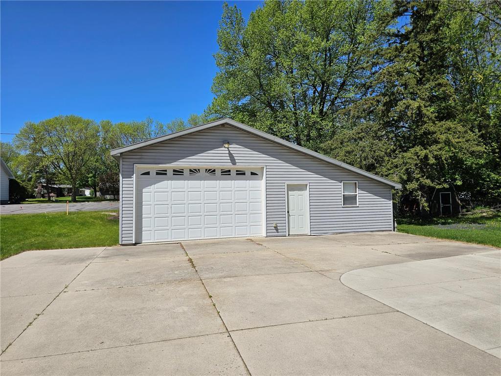 412 14th Street SE Willmar MN 56201 7104814 image9